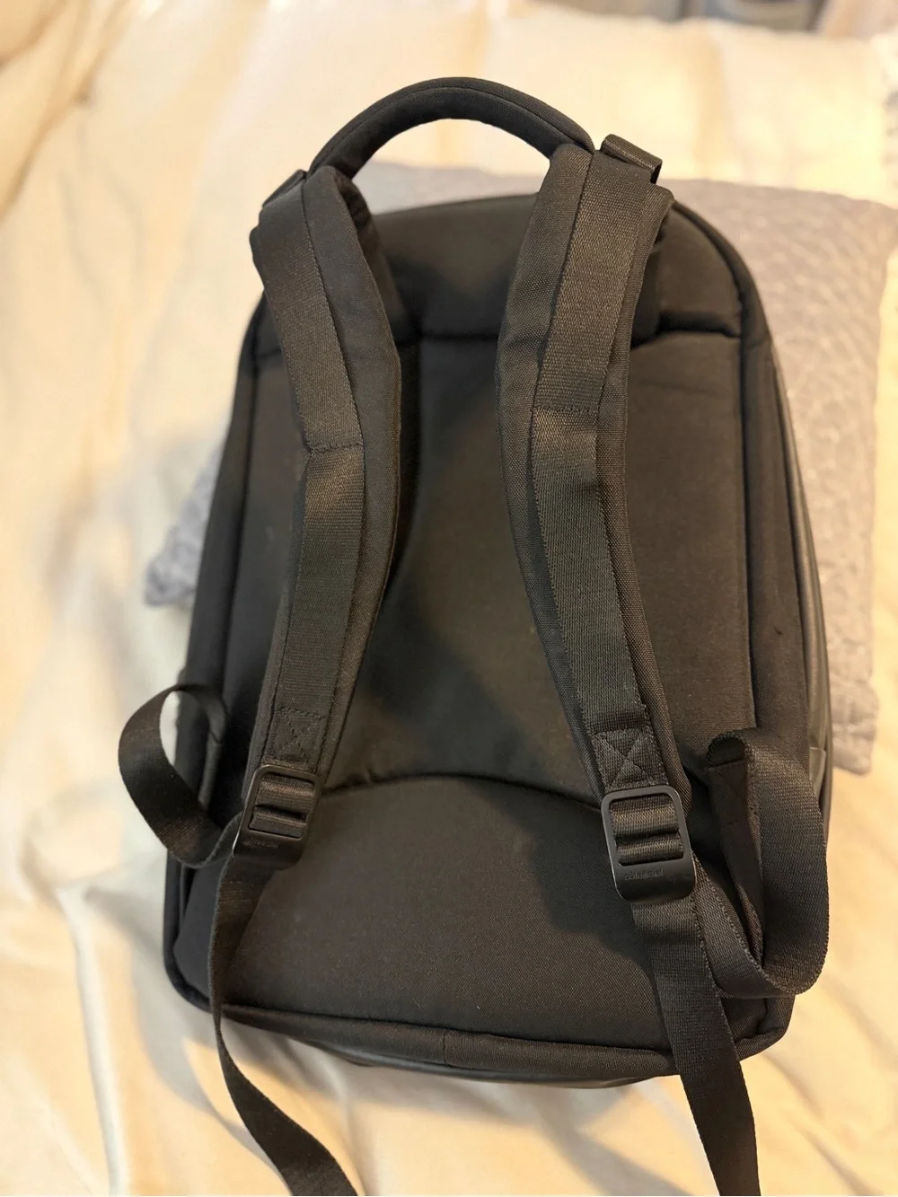 Cote & Ciel Sormonne Obsidian Black backpack